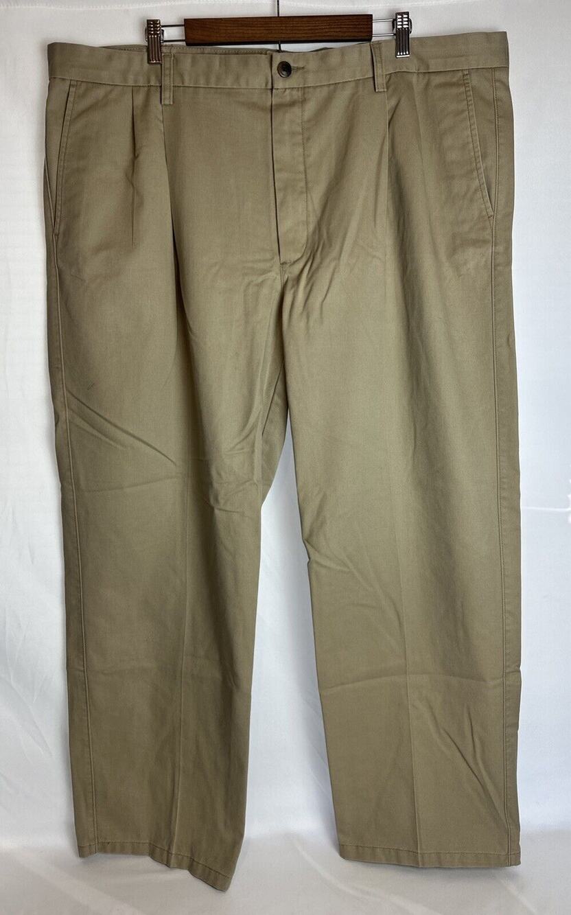 St. John's Bay Worry Free Classic Fit Khaki Pants Men’s 44x32